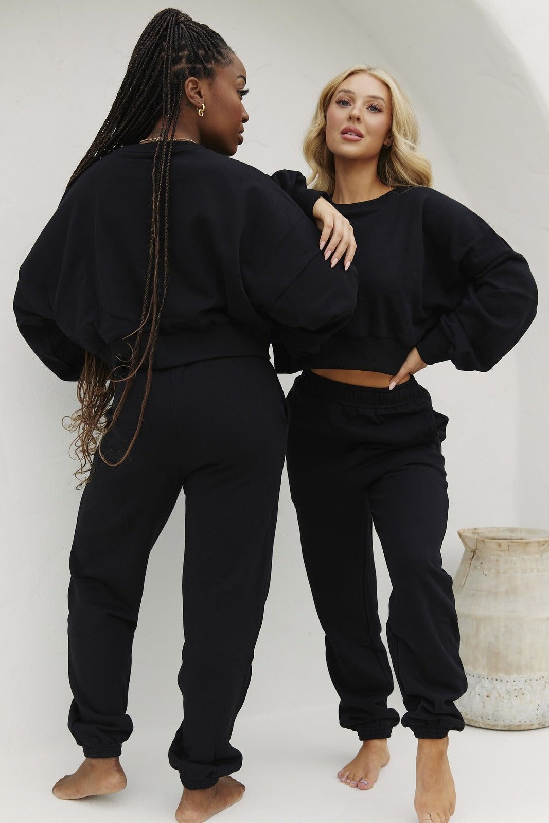 Onyx Clovelly Cropped Crewneck