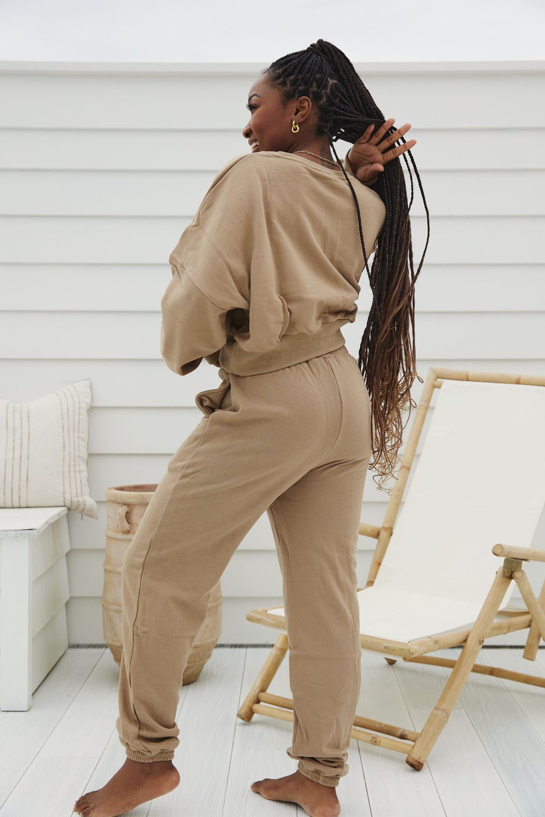 Toffee Clovelly Cropped Crewneck